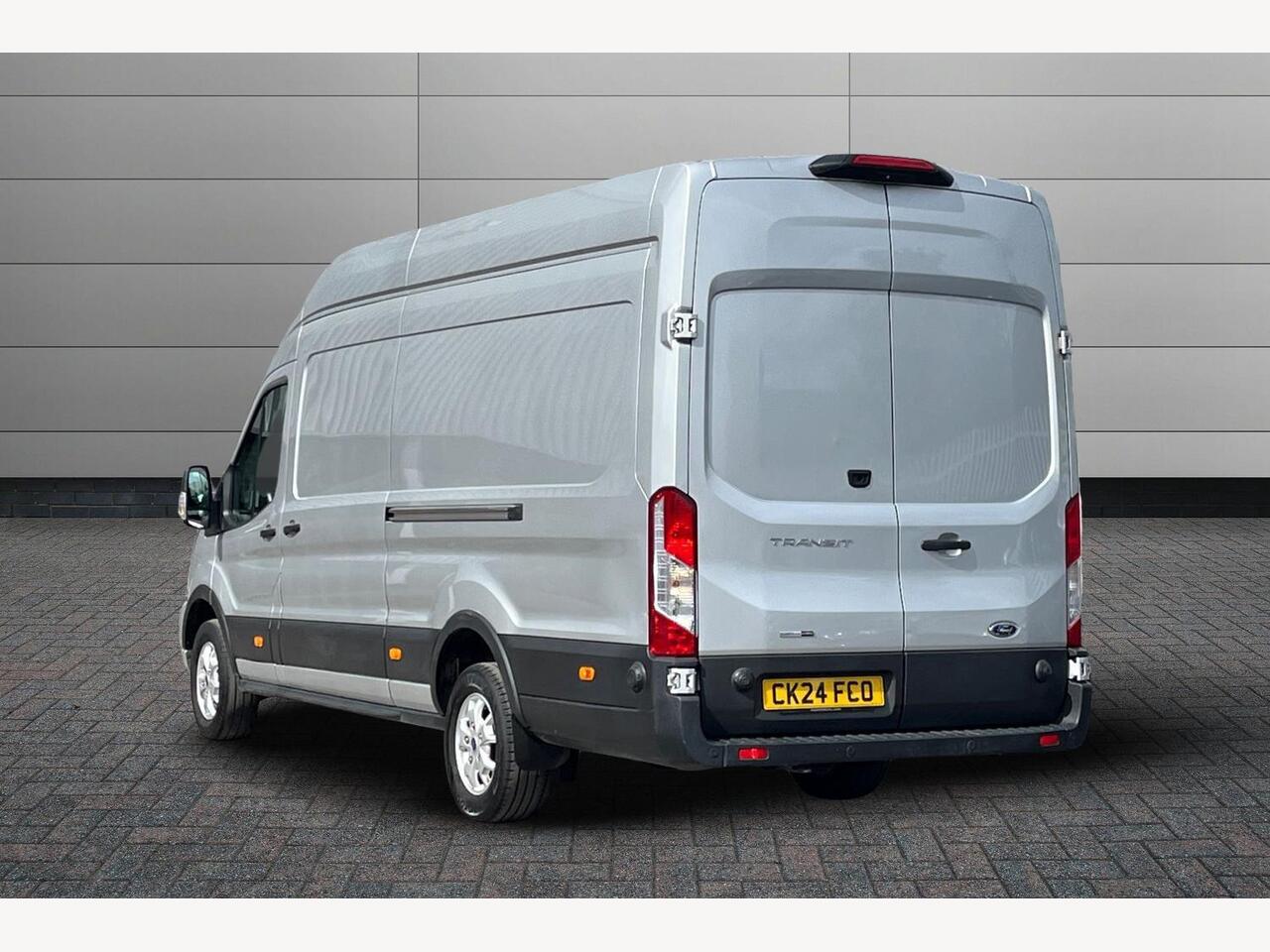 Used Ford Transit 2024 for sale - 76678301: Photo 3