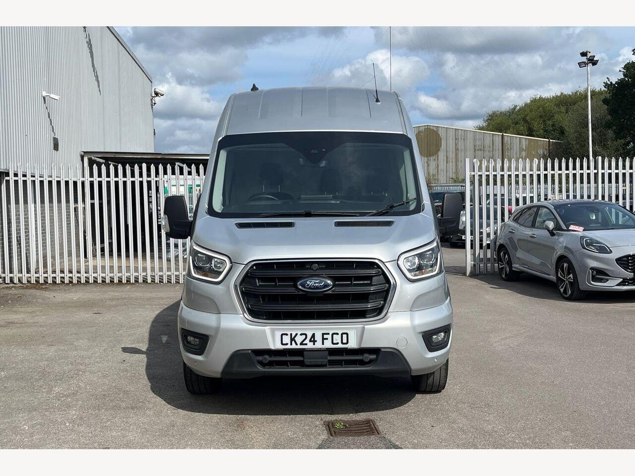 Used Ford Transit 2024 for sale - 76678301: Photo 8