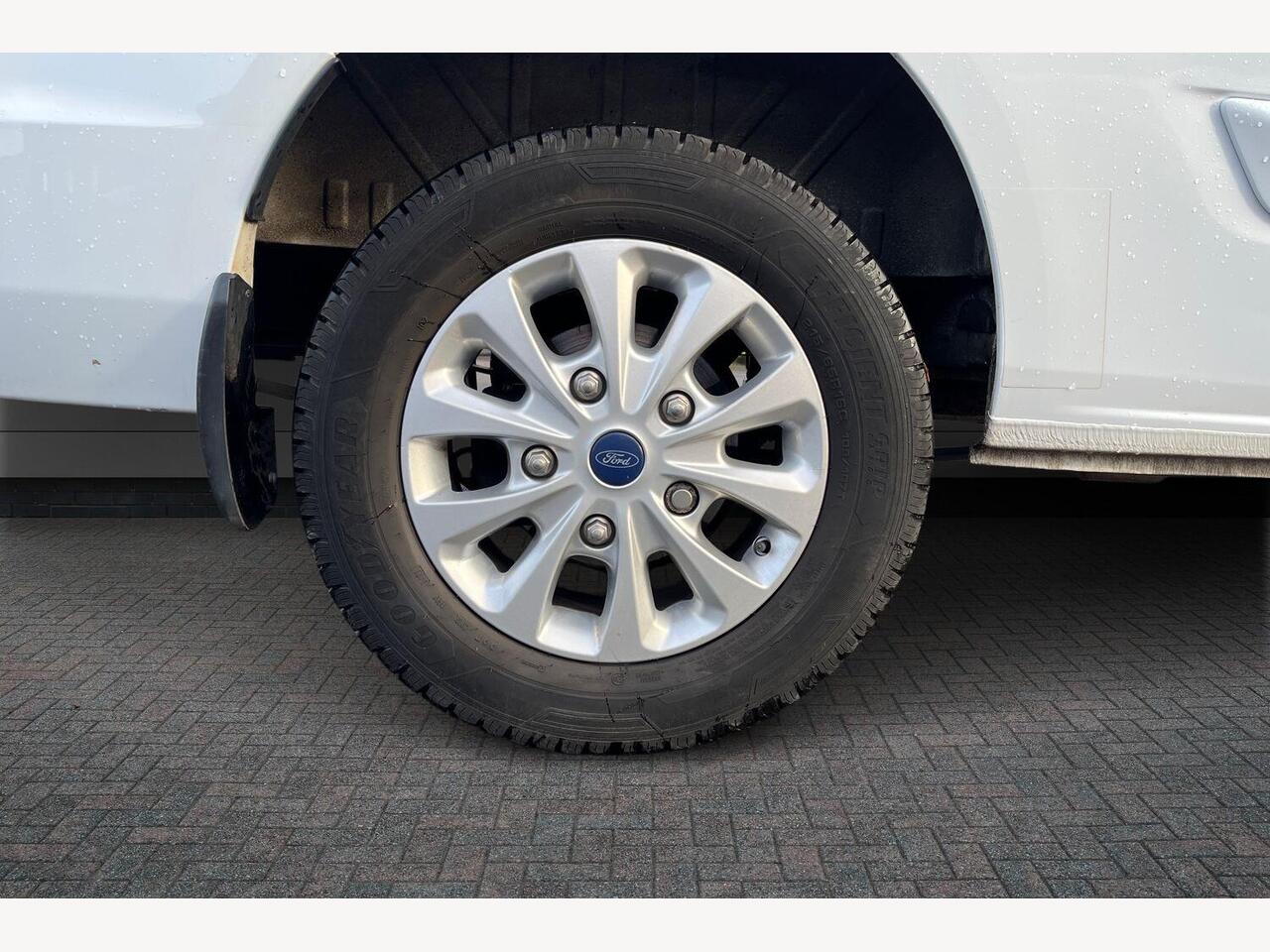 Used Ford Transit Custom 2024 for sale - 77388607: Photo 7