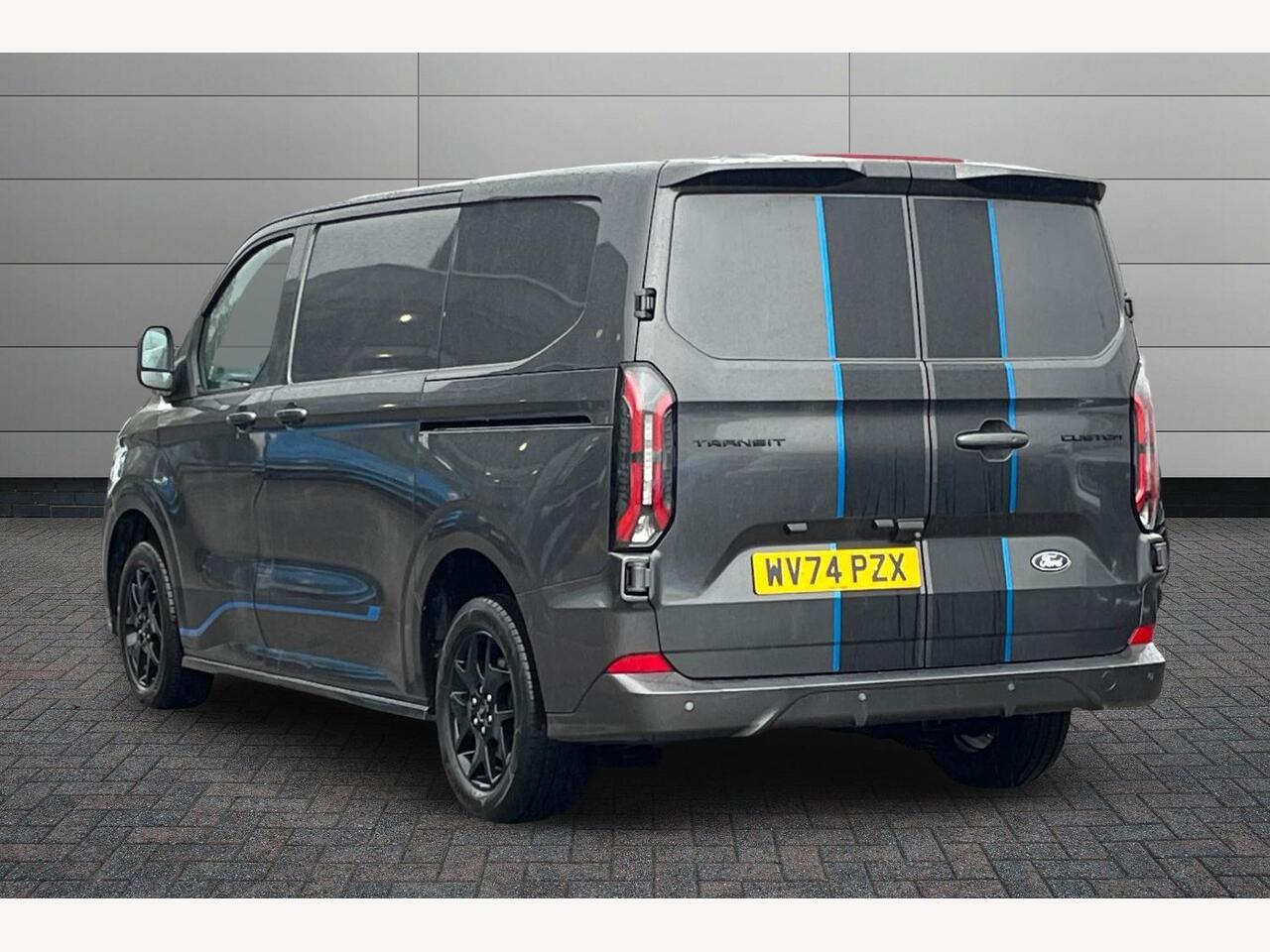 Used Ford Transit Custom 2024 for sale - 76677361: Photo 3