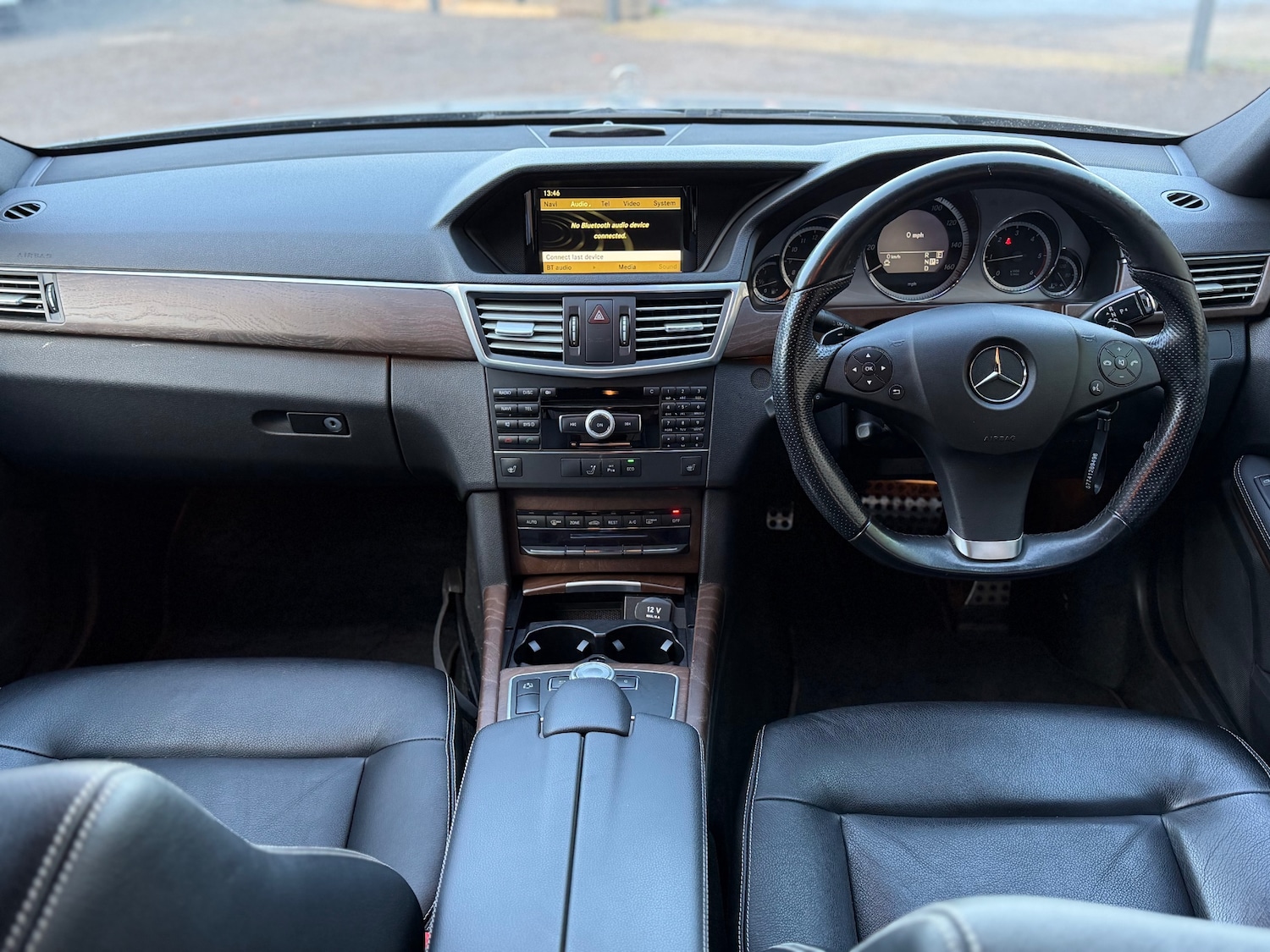 Used Mercedes-Benz E Class 2011 for sale - 76595246: Photo 24