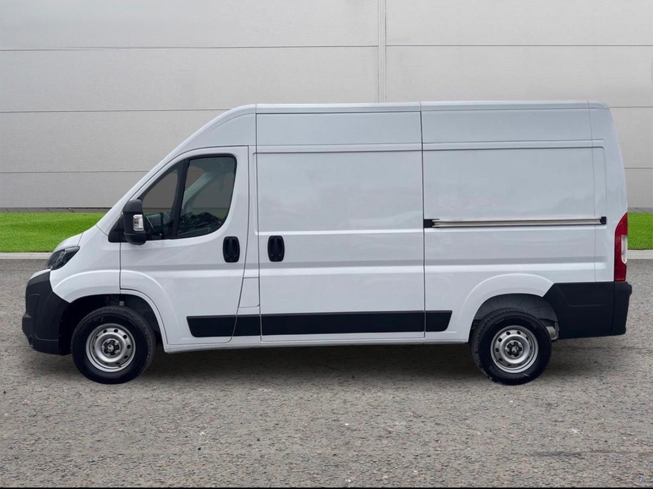 Used Vauxhall Movano 2025 for sale - 76606109: Photo 9