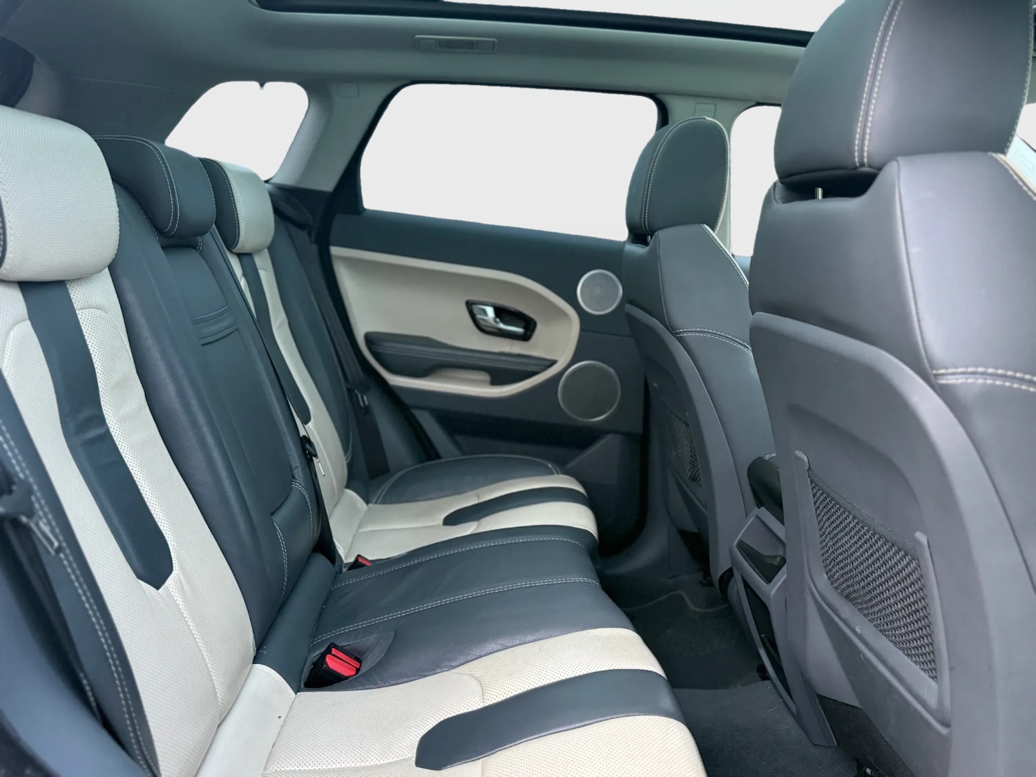 Used Land Rover Range Rover Evoque 2012 for sale - 76595268: Photo 33