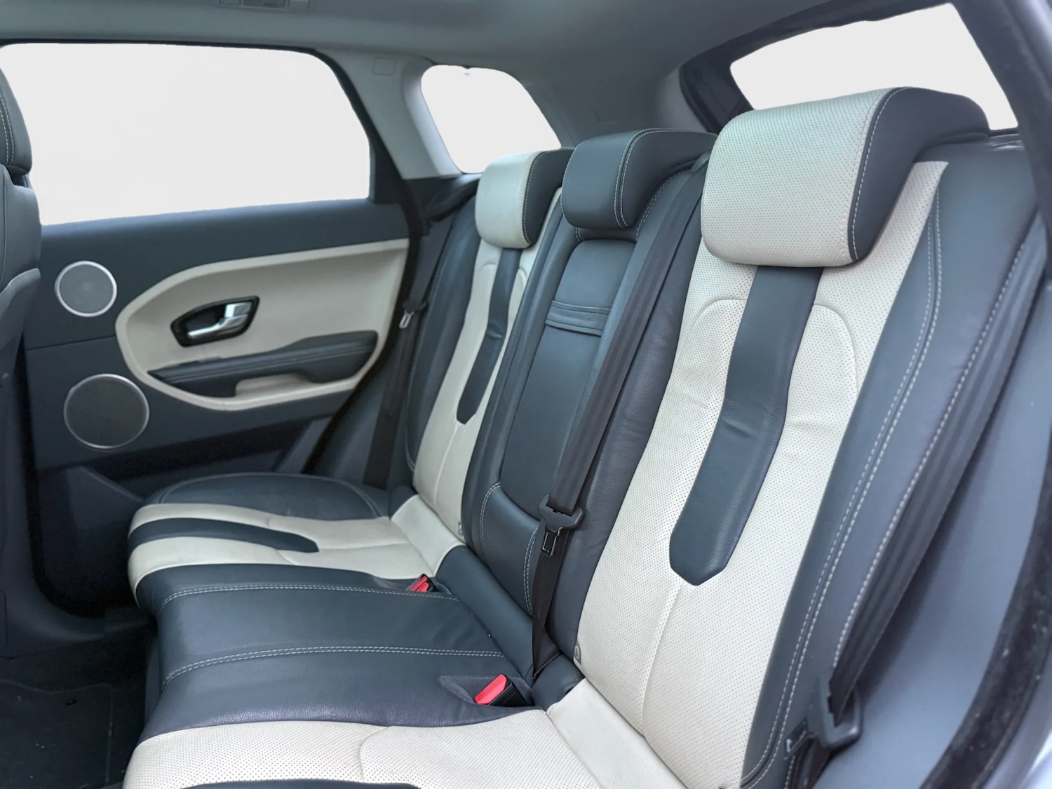 Used Land Rover Range Rover Evoque 2012 for sale - 76595268: Photo 34