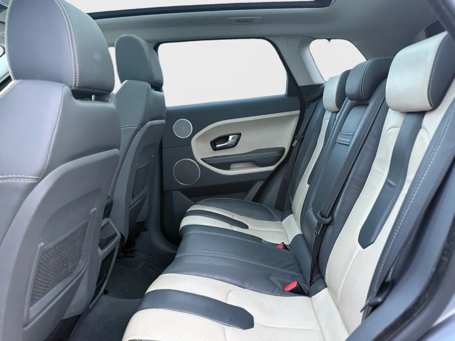 Used Land Rover Range Rover Evoque 2012 for sale - 76595268: Photo 35