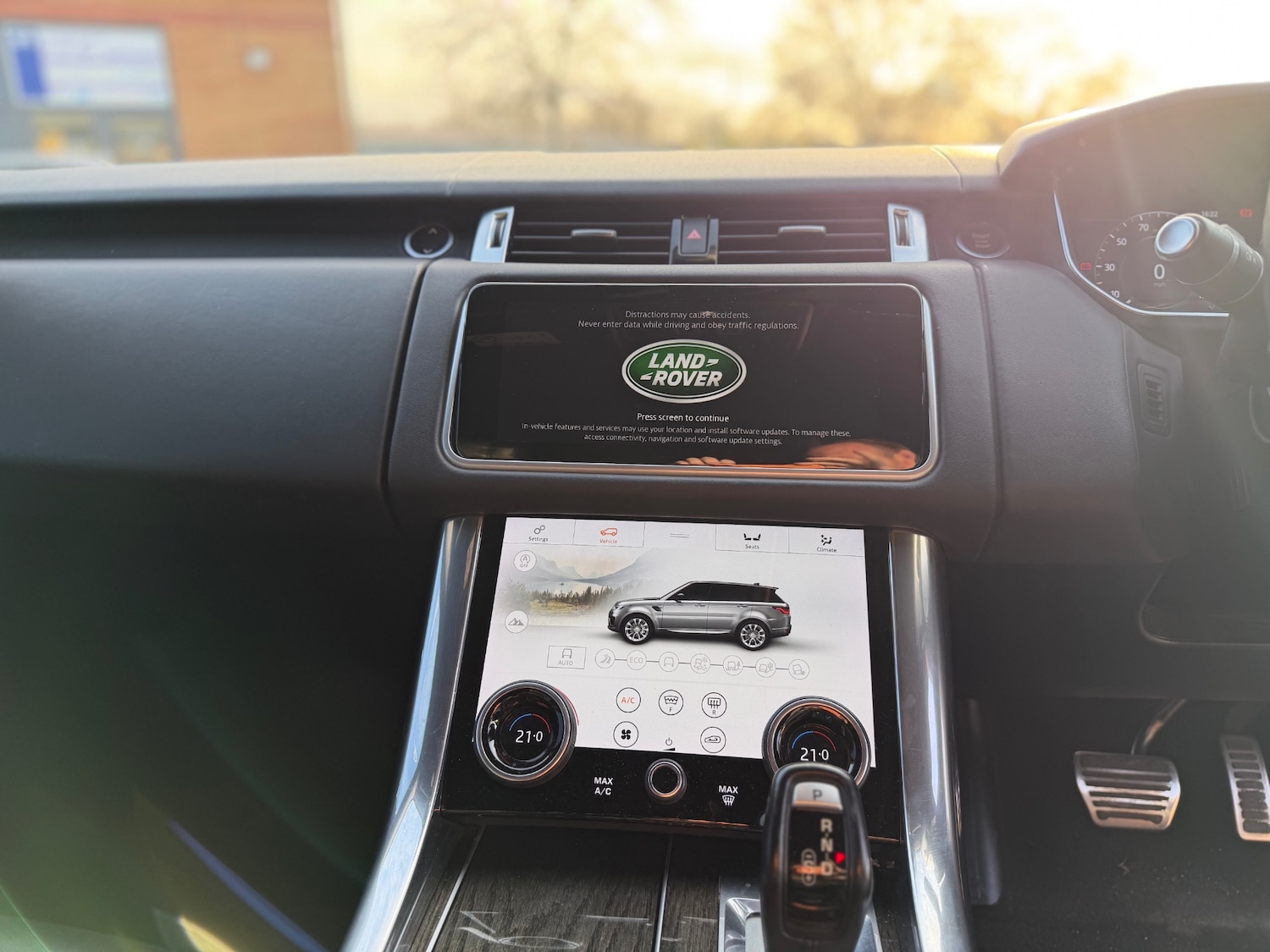 Used Land Rover Range Rover Sport 2018 for sale - 77819515: Photo 21