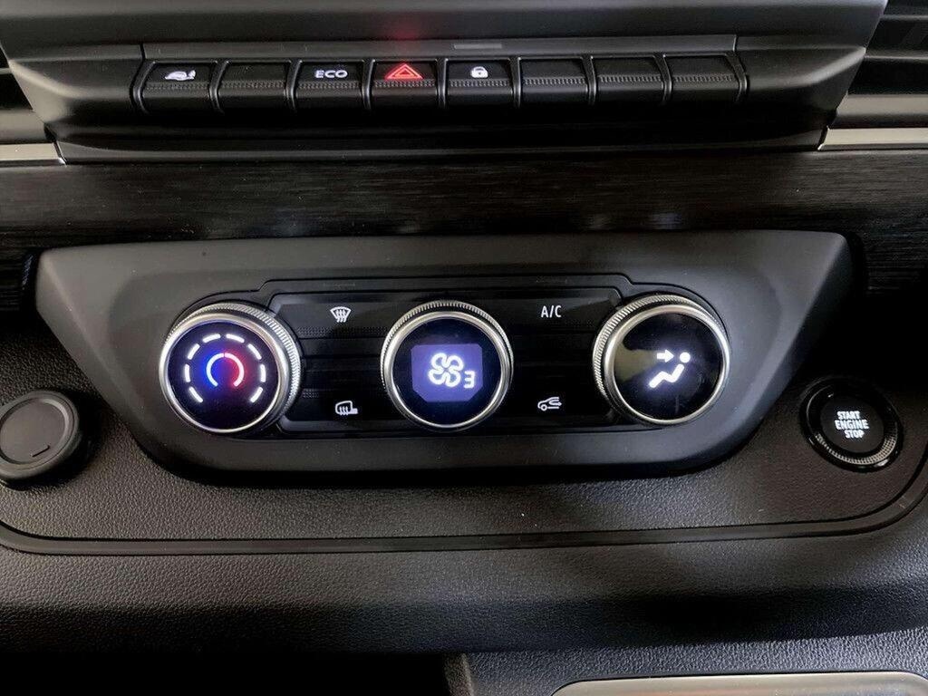 Used Renault Trafic 2025 for sale - 76887497: Photo 17