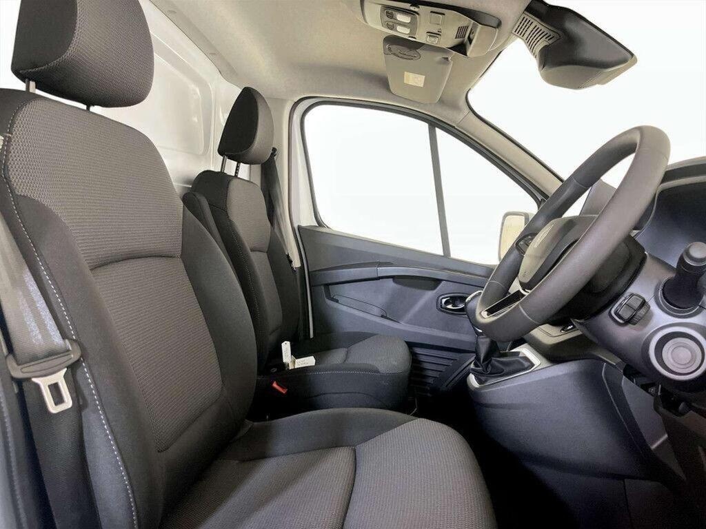 Used Renault Trafic 2025 for sale - 76887497: Photo 26