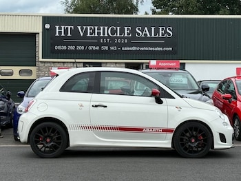 Used Abarth 595 2016 for sale - 76157352: Photo