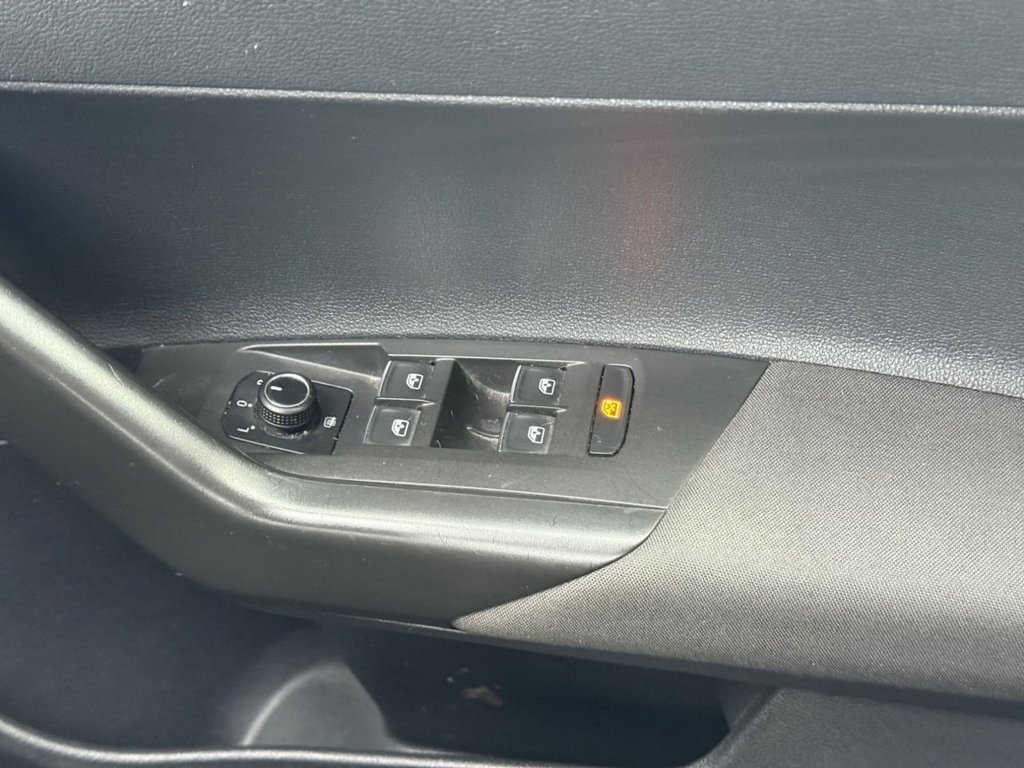 Used Volkswagen Polo 2018 for sale - 76768652: Photo 27