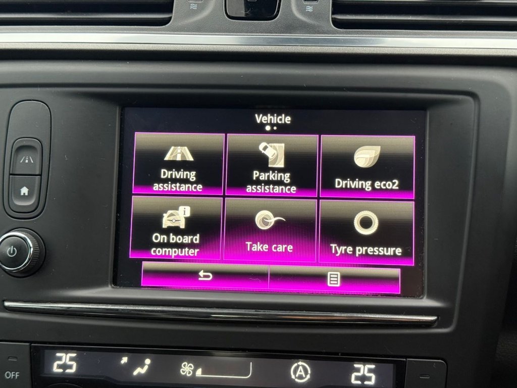 Used Renault Kadjar 2017 for sale - 76396075: Photo 28