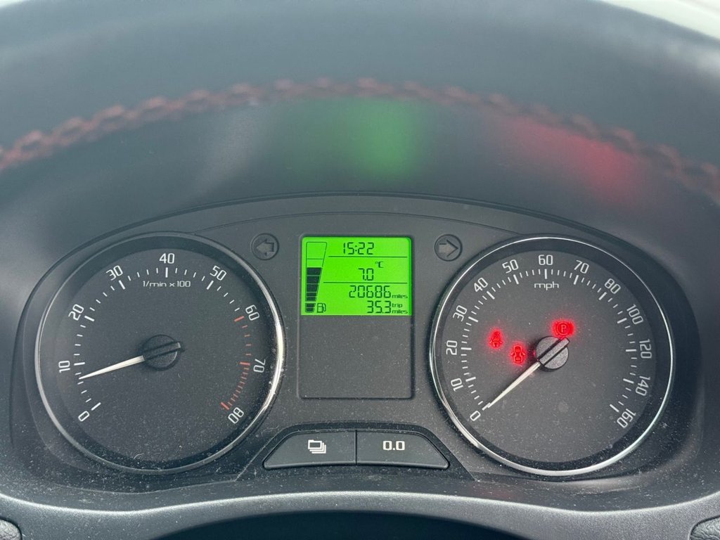 Used Skoda Fabia 2011 for sale - 77408134: Photo 26