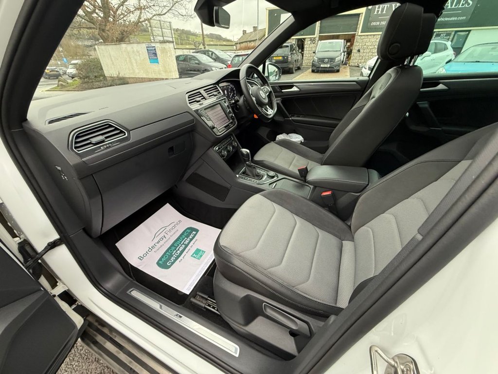 Used Volkswagen Tiguan 2016 for sale - 76848077: Photo 19