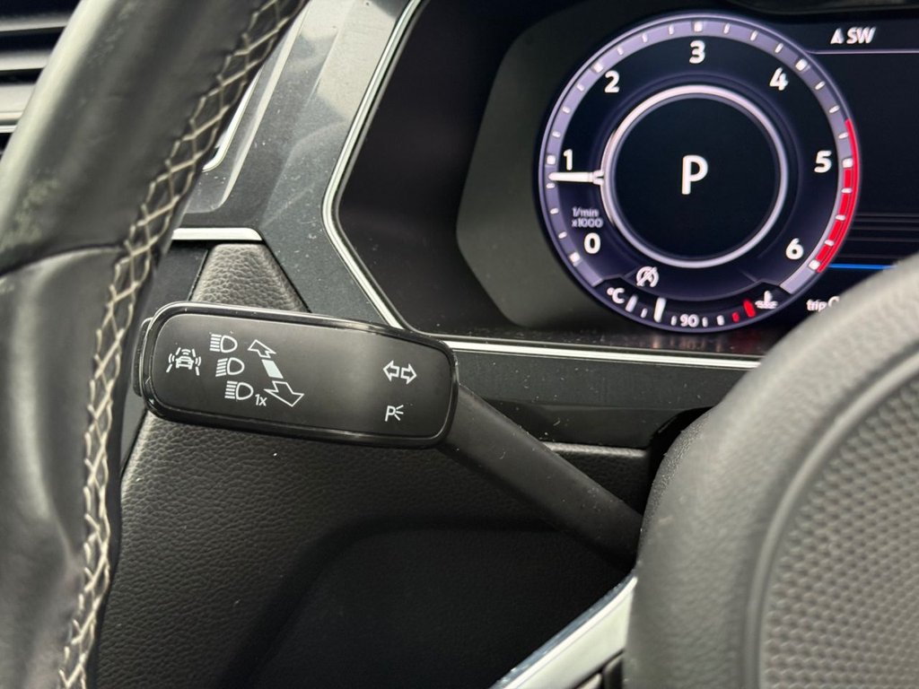 Used Volkswagen Tiguan 2016 for sale - 76848077: Photo 40