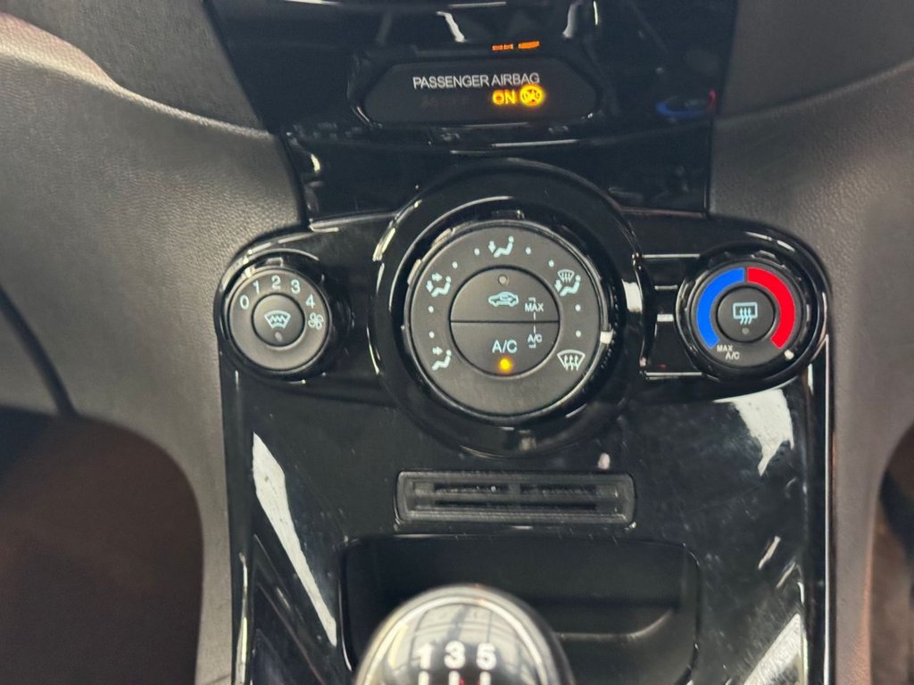 Used Ford Fiesta 2013 for sale - 77328321: Photo 31