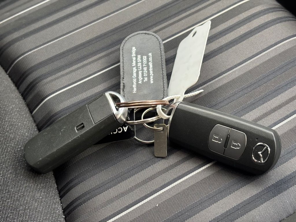 Used Mazda Mazda2 2017 for sale - 76962343: Photo 37