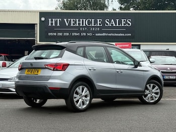 Used SEAT Arona 2018 for sale - 76157342: Photo