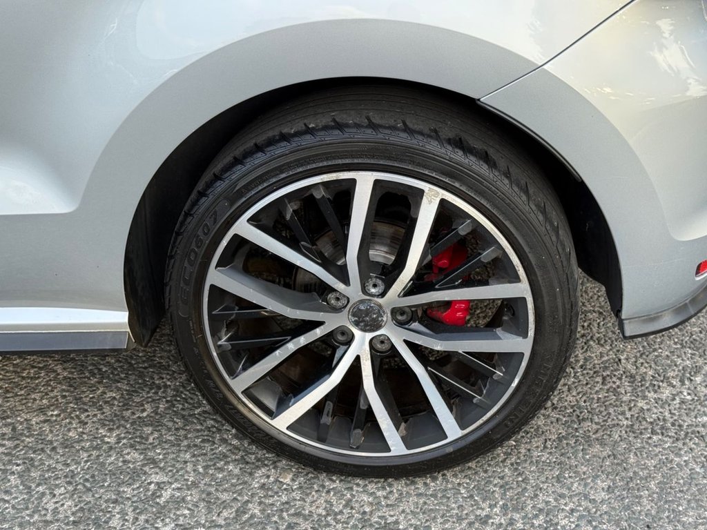 Used Volkswagen Polo 2015 for sale - 76157345: Photo 26