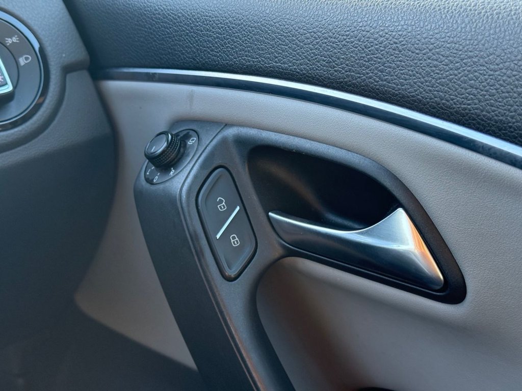 Used Volkswagen Polo 2015 for sale - 76900976: Photo 38