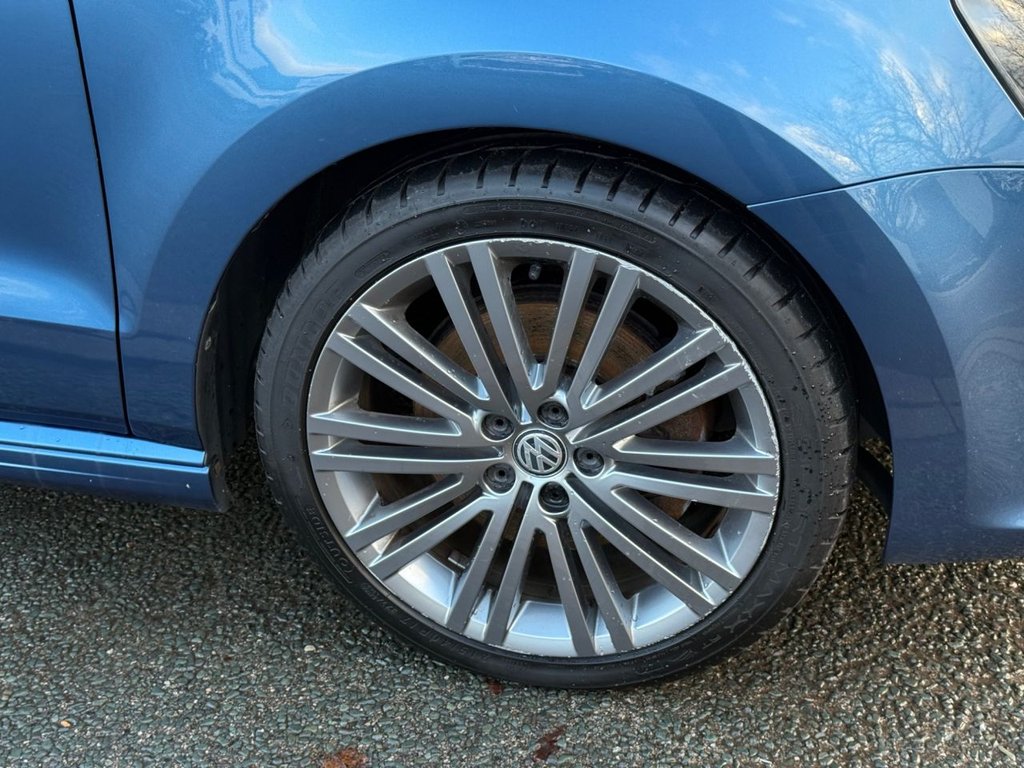 Used Volkswagen Polo 2015 for sale - 76900976: Photo 49