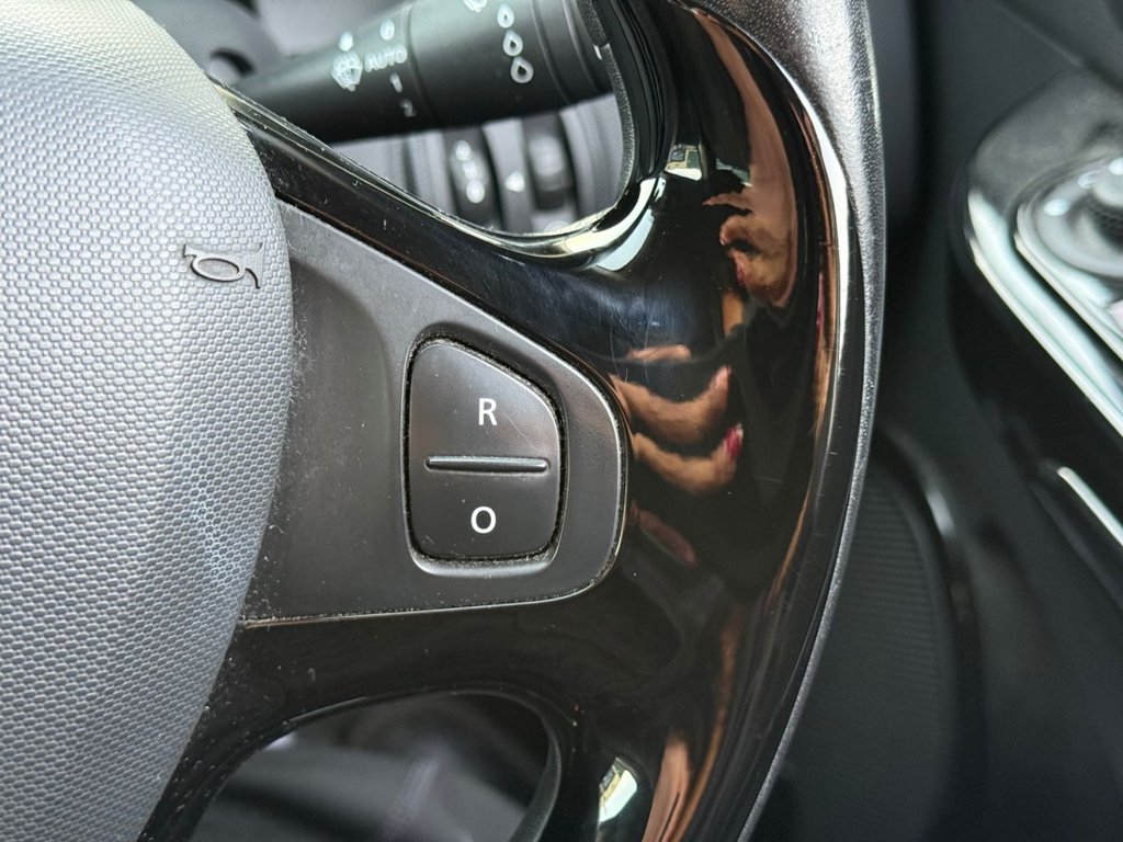 Used Renault Clio 2014 for sale - 77037963: Photo 25