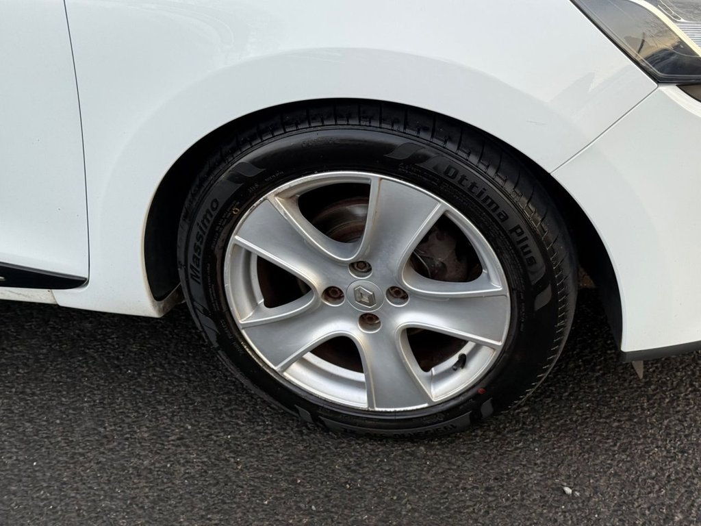 Used Renault Clio 2014 for sale - 77037963: Photo 45