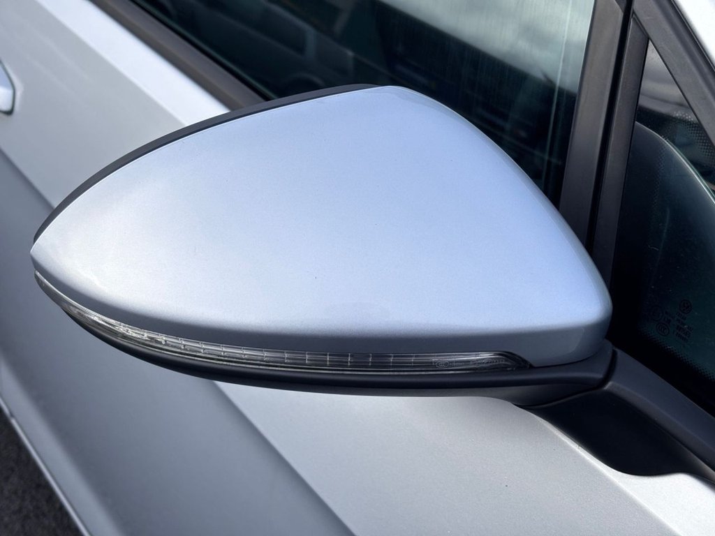 Used Volkswagen Golf 2014 for sale - 76386160: Photo 20