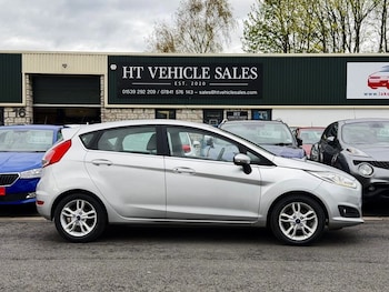 Used Ford Fiesta 2015 for sale - 78518140: Photo