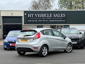 Used Ford Fiesta 2015 for sale - 78518140: Photo