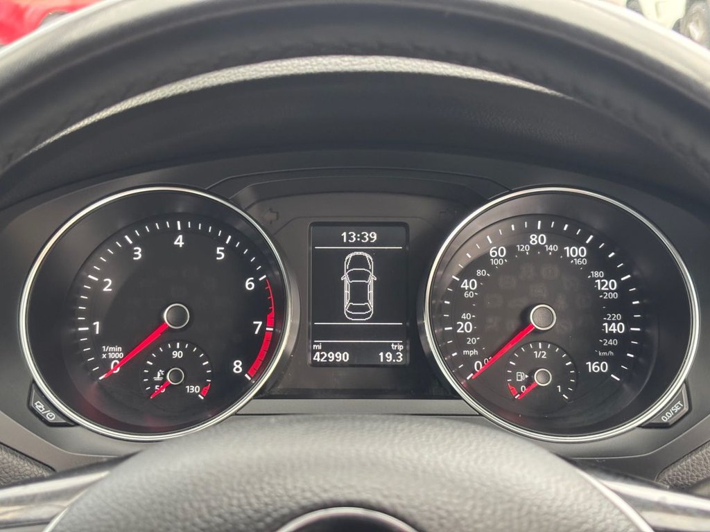 Used Volkswagen Jetta 2015 for sale - 76396453: Photo 11