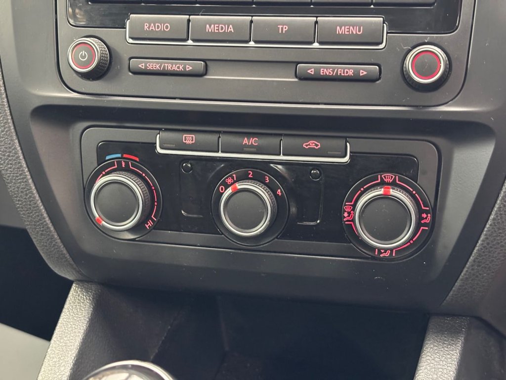 Used Volkswagen Jetta 2015 for sale - 76396453: Photo 14