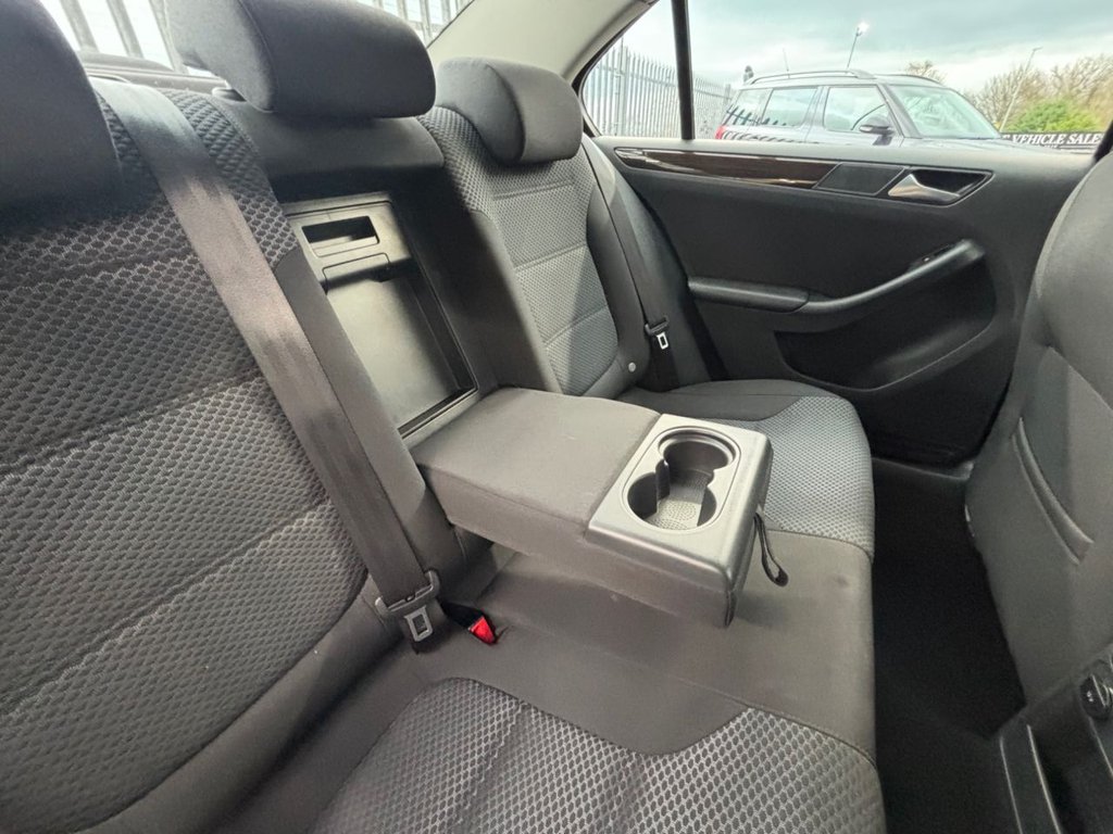 Used Volkswagen Jetta 2015 for sale - 76396453: Photo 37