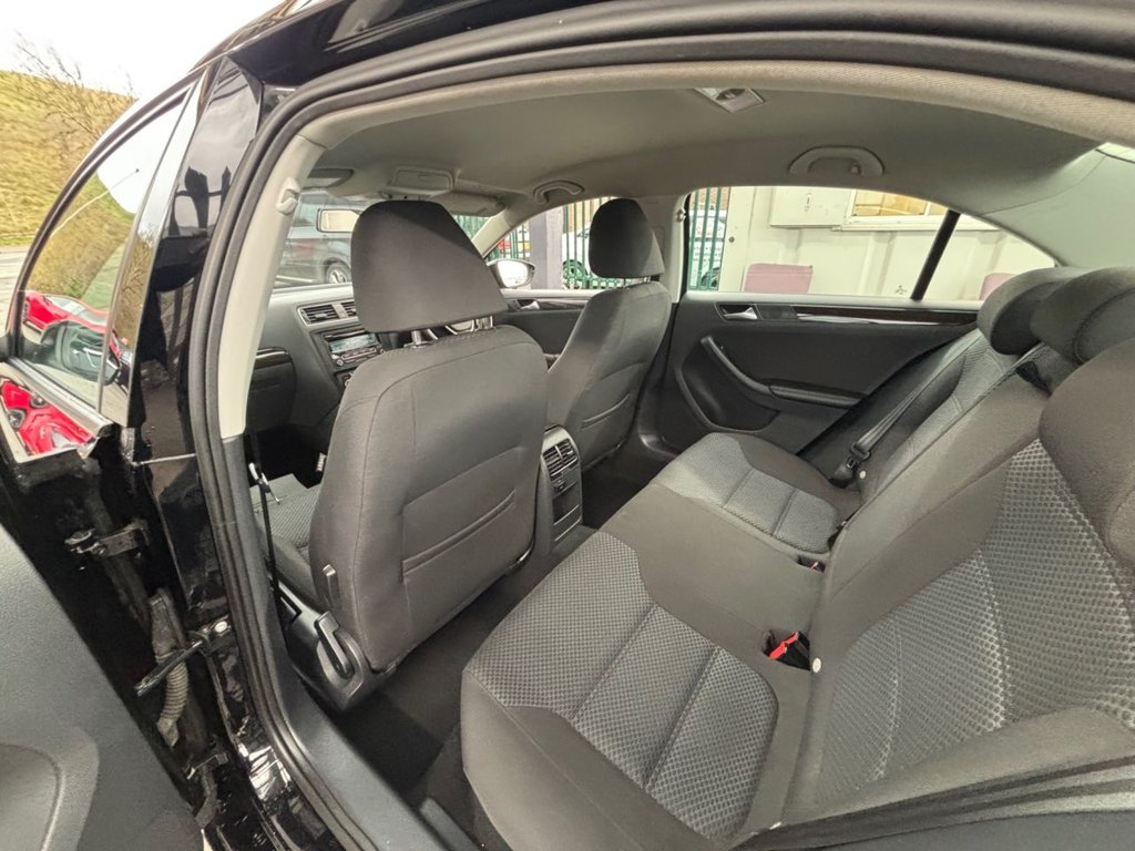 Used Volkswagen Jetta 2015 for sale - 76396453: Photo 47