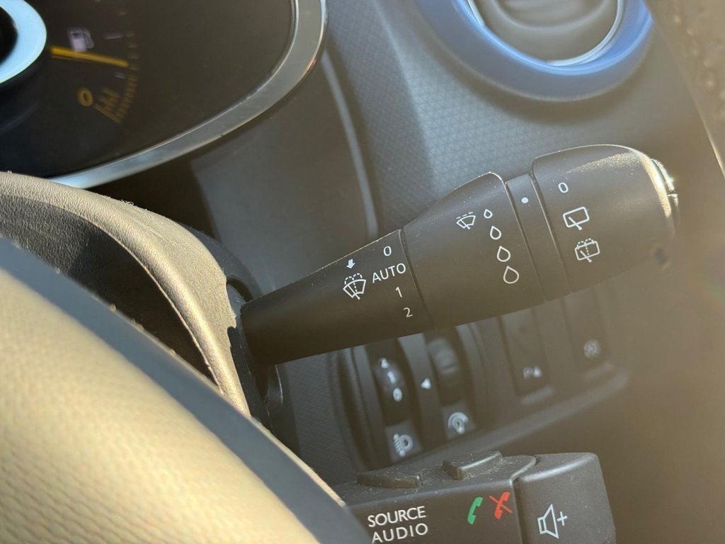 Used Renault Clio 2014 for sale - 76686662: Photo 13