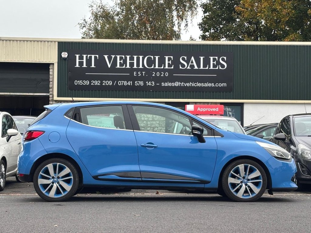 Used Renault Clio 2014 for sale - 76686662: Photo 2