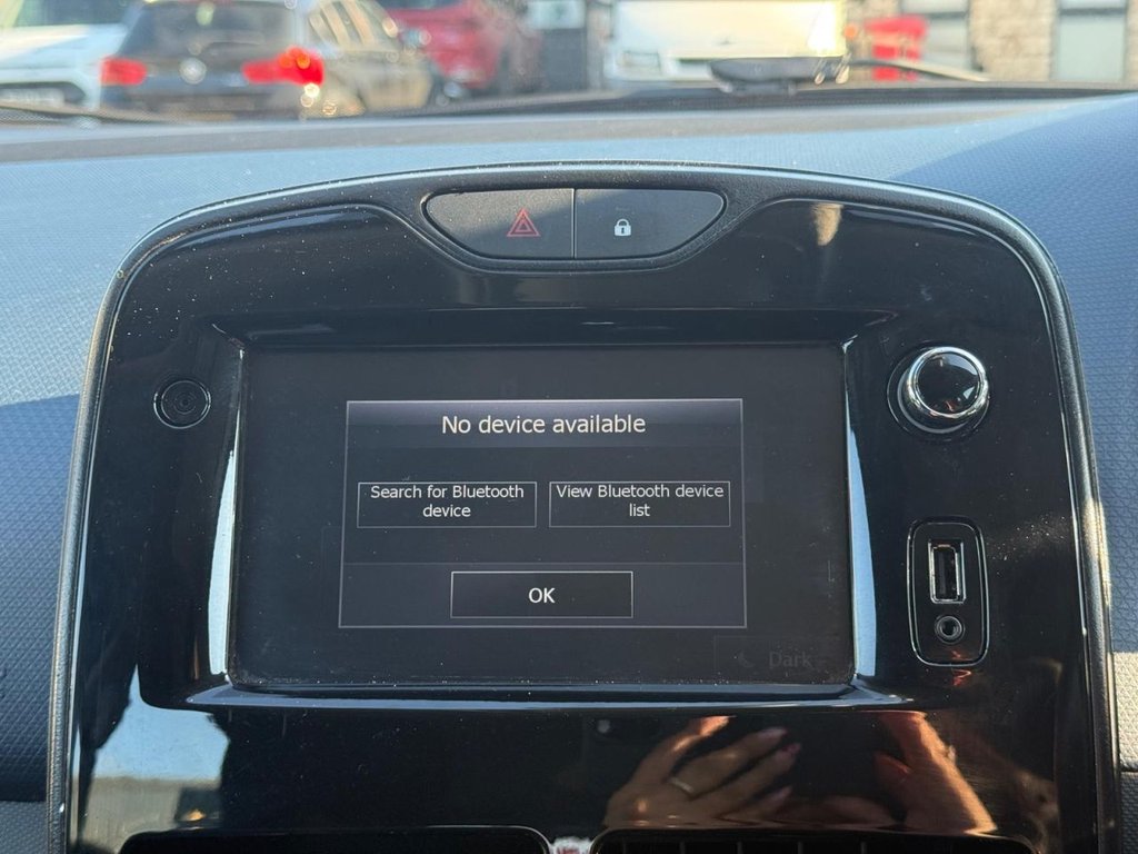 Used Renault Clio 2014 for sale - 76686662: Photo 22