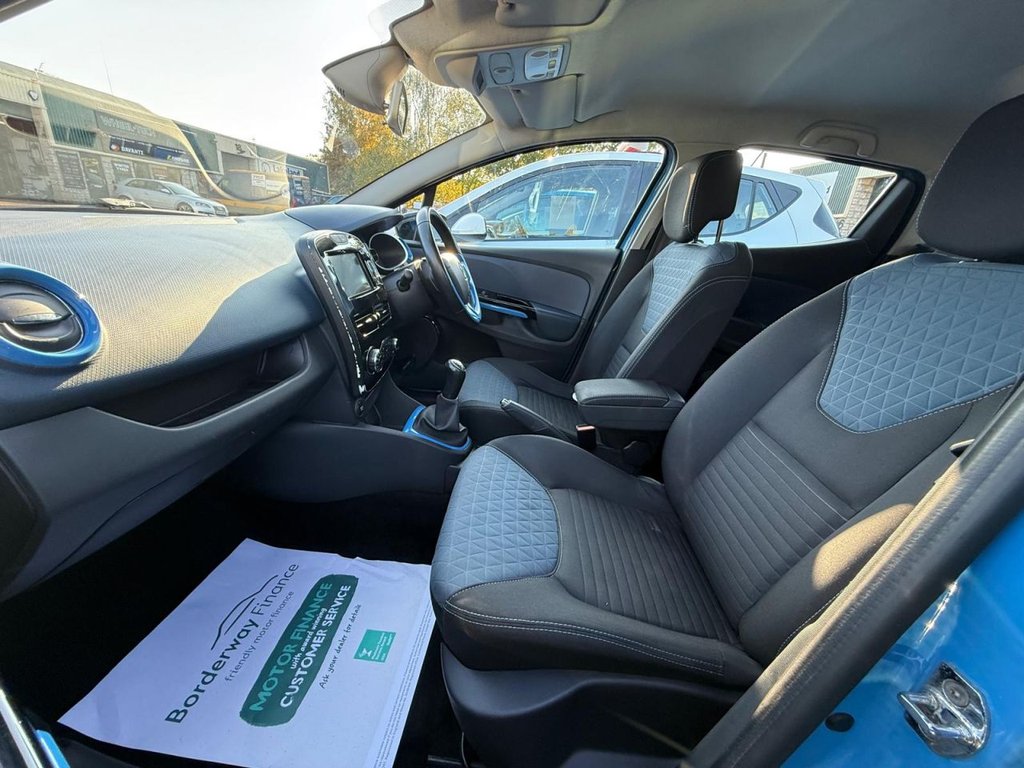 Used Renault Clio 2014 for sale - 76686662: Photo 40