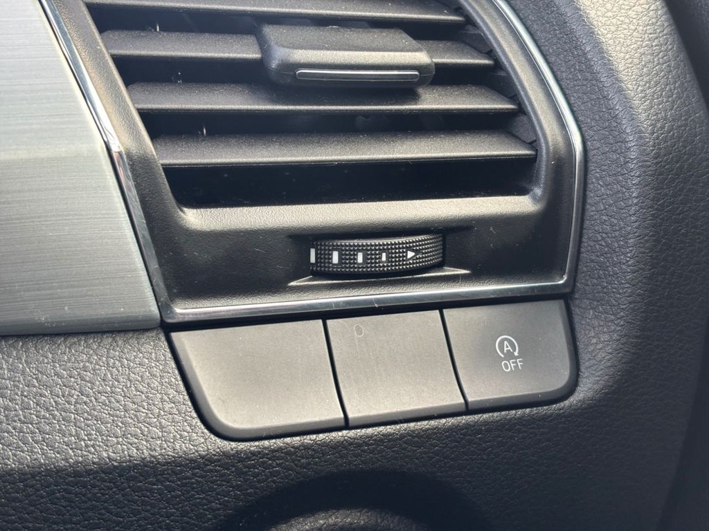 Used Skoda Fabia 2015 for sale - 76256658: Photo 18