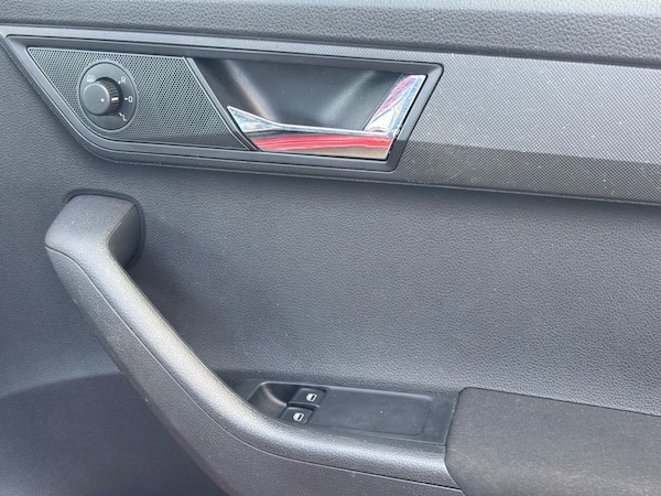 Used Skoda Fabia 2015 for sale - 76256658: Photo 33