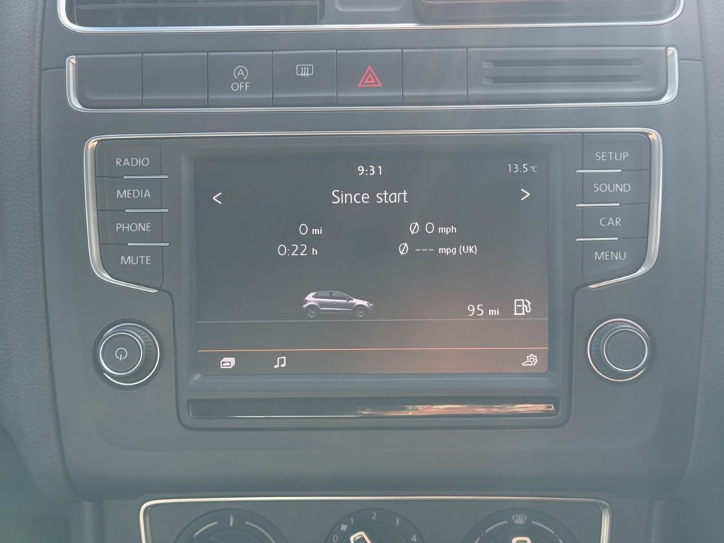 Used Volkswagen Polo 2015 for sale - 76279817: Photo 26