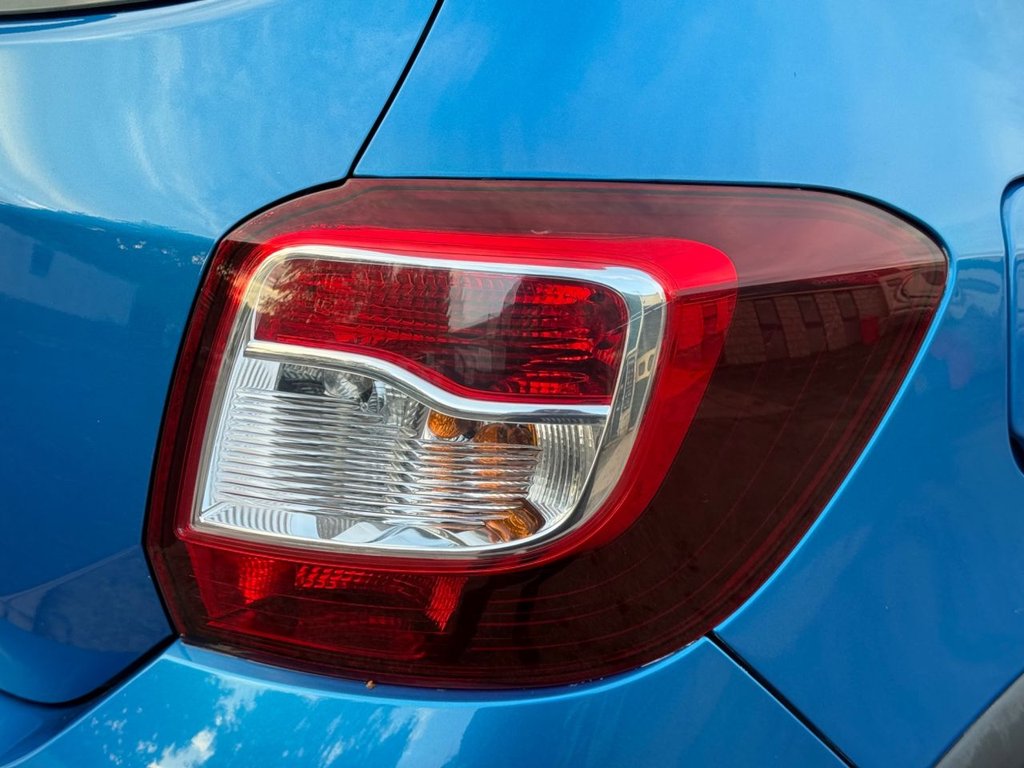 Used Dacia Sandero Stepway 2015 for sale - 76157360: Photo 22