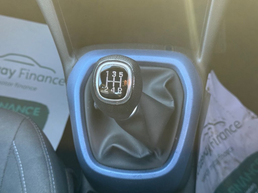 Used Hyundai i10 2016 for sale - 76520362: Photo 25