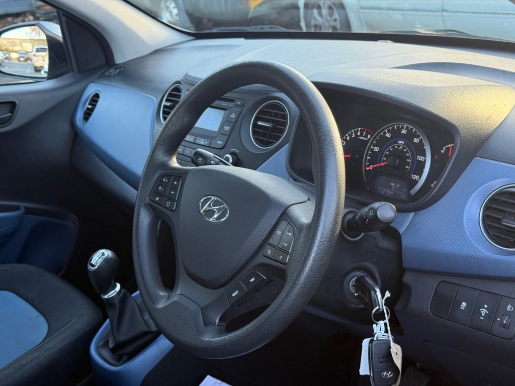 Used Hyundai i10 2016 for sale - 76520362: Photo 28