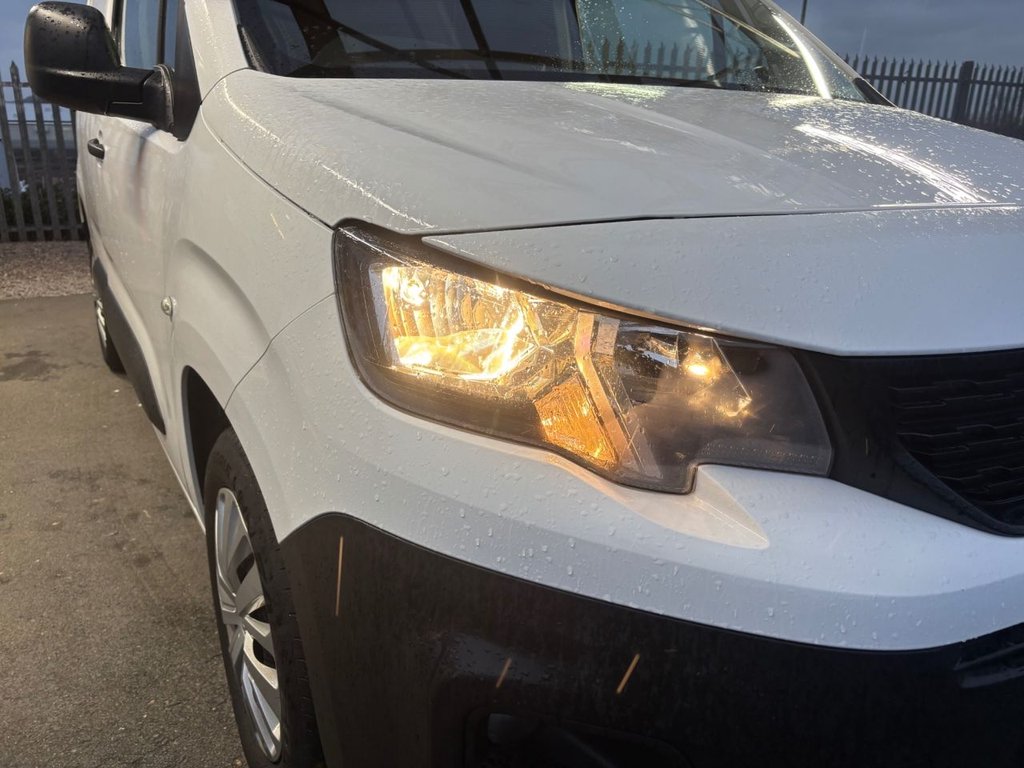 Used Peugeot Partner 2020 for sale - 76642825: Photo 13