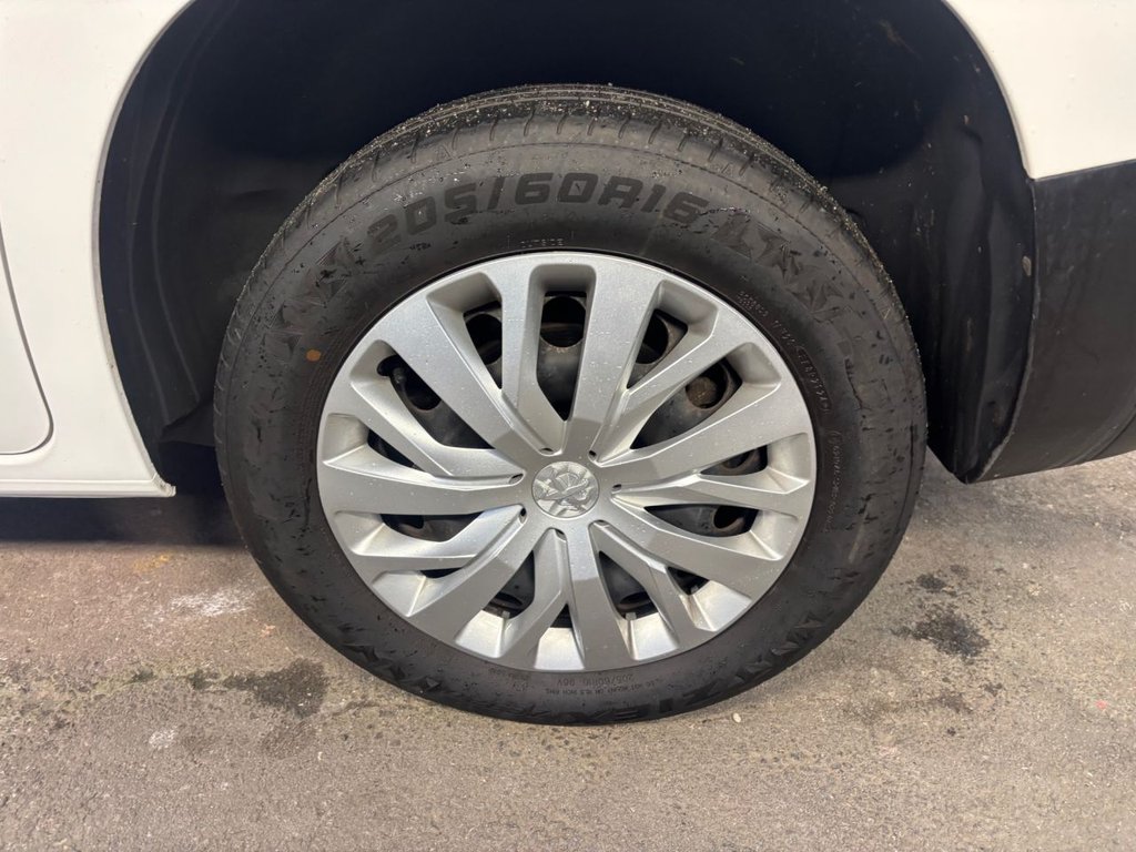 Used Peugeot Partner 2020 for sale - 76642825: Photo 20