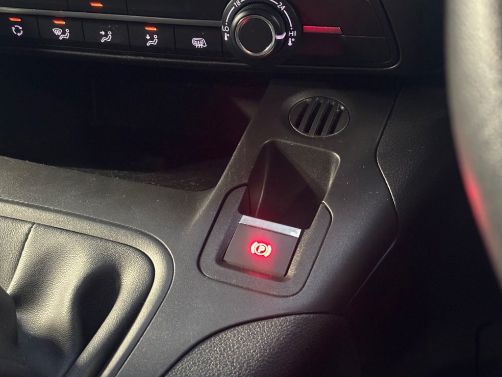 Used Peugeot Partner 2020 for sale - 76642825: Photo 30