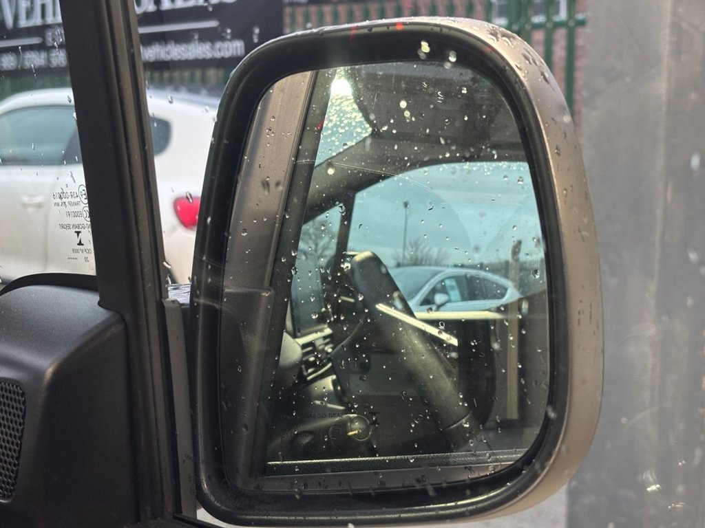 Used Peugeot Partner 2020 for sale - 76642825: Photo 35