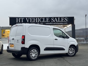 Used Peugeot Partner 2020 for sale - 76642825: Photo