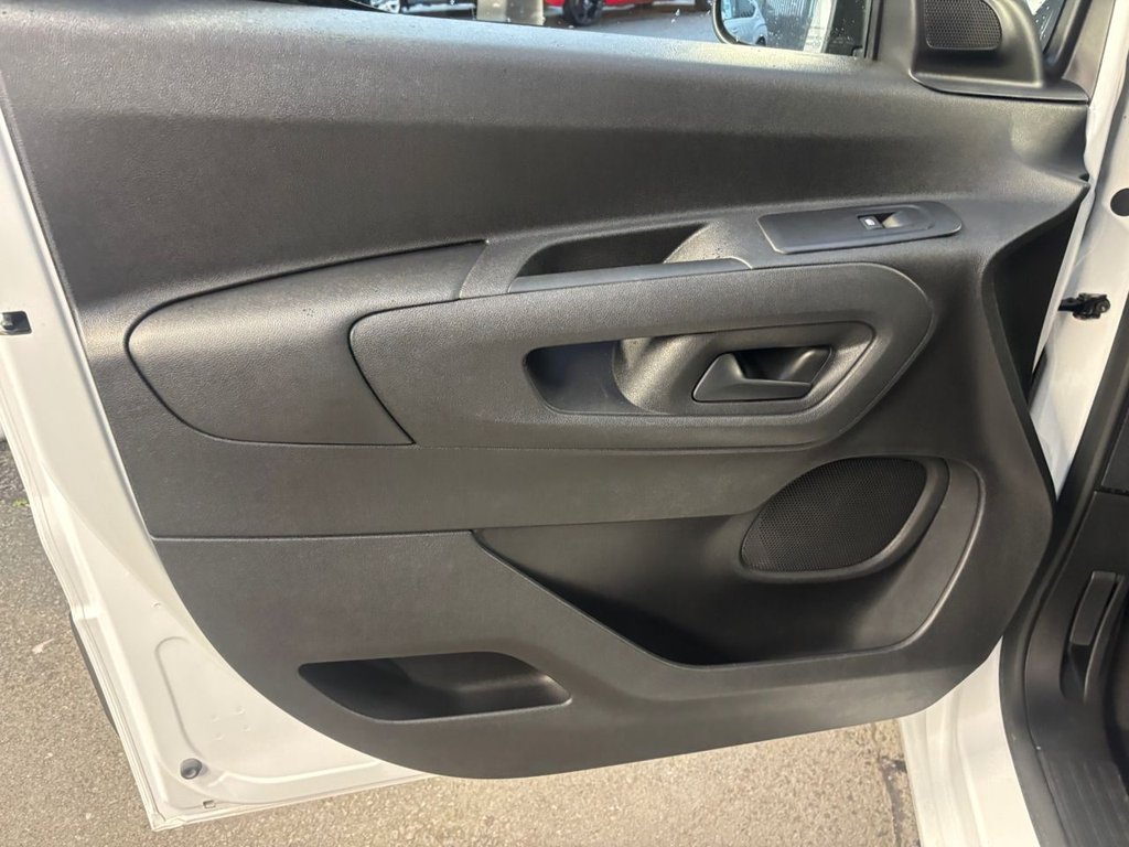 Used Peugeot Partner 2020 for sale - 76642825: Photo 48