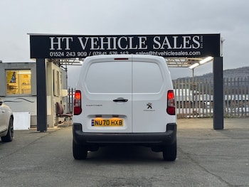 Used Peugeot Partner 2020 for sale - 76642825: Photo